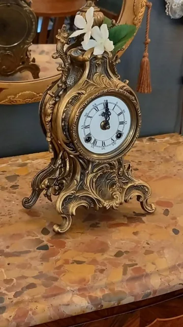 Pendule ancienne et son cadran